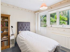 Bedroom 4 / study - click for photo gallery